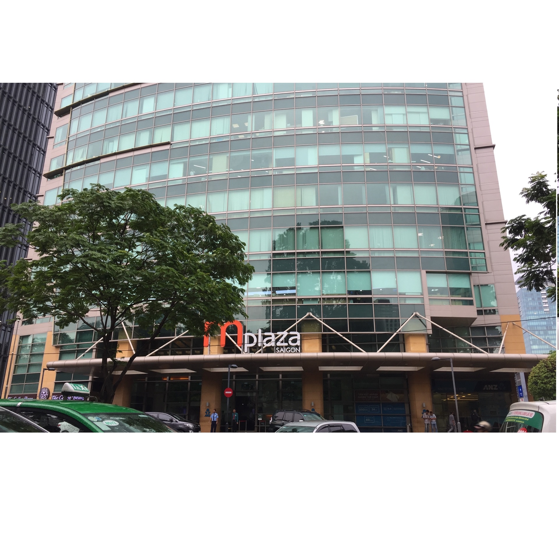 mPlaza Saigon